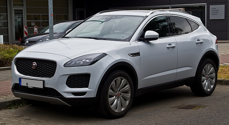 Foto de referencia de un Jaguar E-Pace