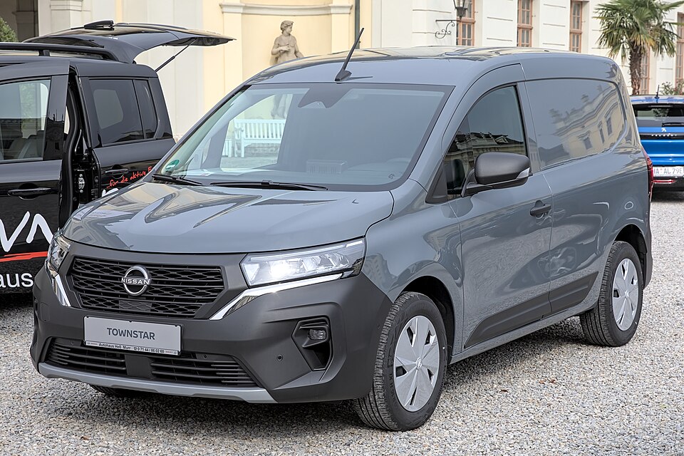 Foto de referencia de un Nissan Townstar